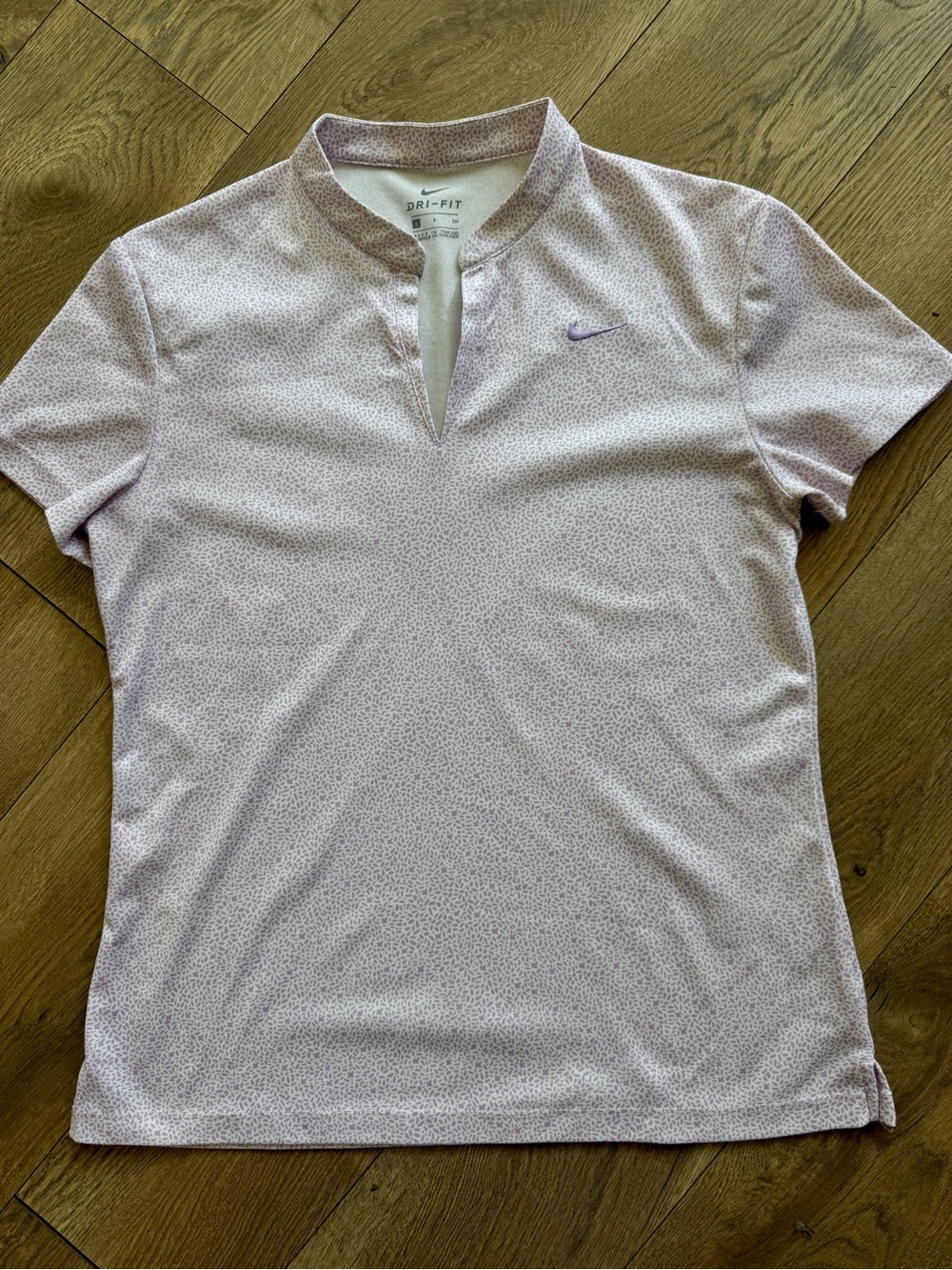 Nike Women's Dri-Fit Open Placket Short-Sleeve Lavender Golf Shirt